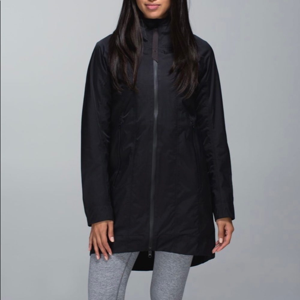 Lululemon right as rain jacket - black